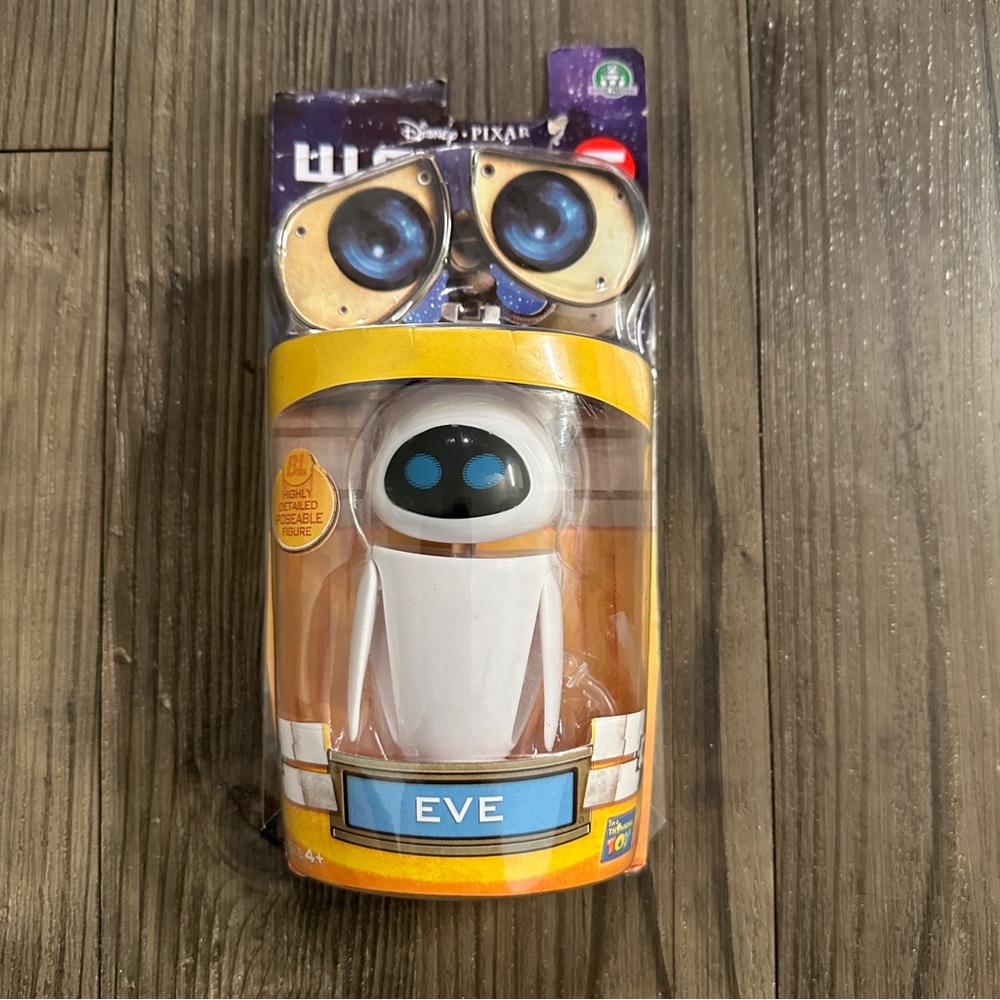 Wall-E "Eve" Action Figure by Disney/Pixar